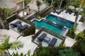 Wapa Di Ume, Pool