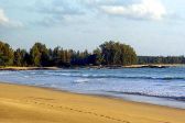 Bangsak Village, Strand