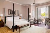 Raffels Grand Hotel d'Angkor, Landmark Suite