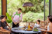 Topas Riverside Lodge, Restaurant